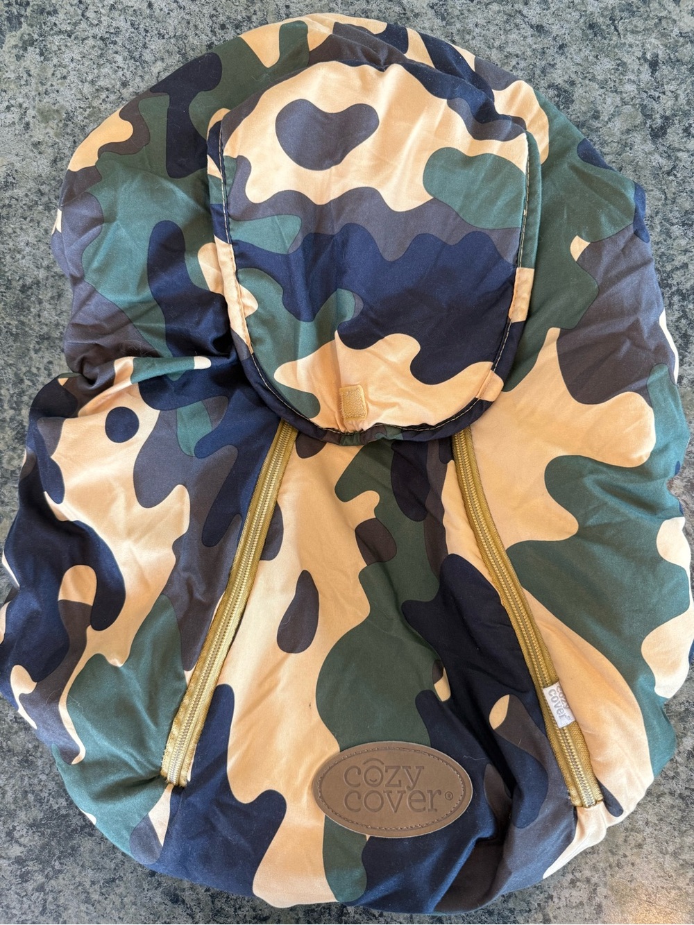 Cozy Cover - Camo